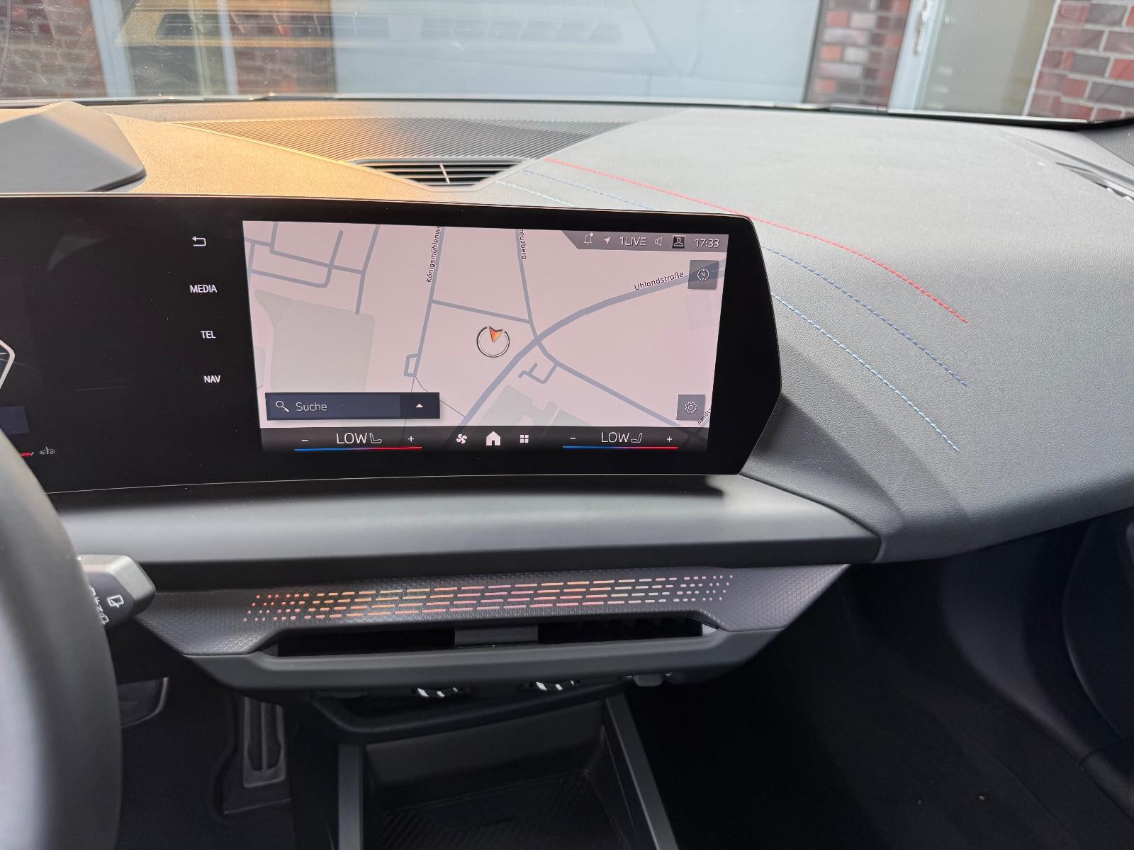 BMW 1 Series i M SPORT PRO HEADUP 360° ACC Innovation 8xLM, миниатюра 27