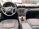 Mercedes-Benz T-Modell C 180 T Kompressor AHK Face - Mercedes-Benz C 180 mit Benzin-Antrieb: Kombi