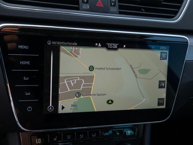 Foto Nummer 8: SKODA Superb