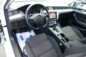 Volkswagen Passat Variant - 4