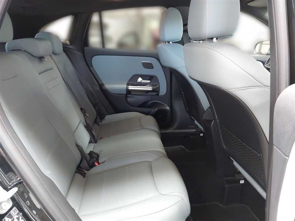 Mercedes-Benz GLA 200 Progressive Line Advanced Plus DCT  foto 17