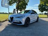 Alfa Romeo Stelvio 2.2 Diesel 16V 154kW Veloce AT8-Q4 V... - Alfa Romeo: Veloce