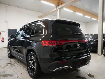صورة 8 لـ 2022 Mercedes-BENZ EQB