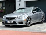 Mercedes-Benz E 63 AMG AMG + Performance pack , matt  - Mercedes-Benz E 63 AMG Gebrauchtwagen