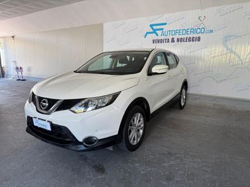 Nissan Qashqai - 1