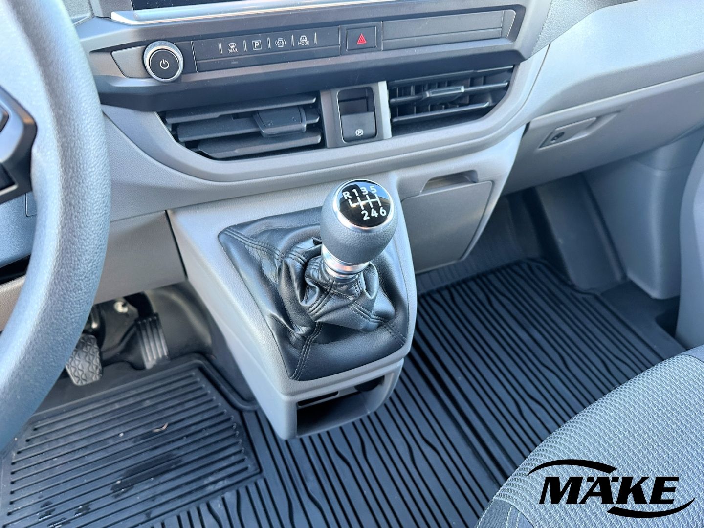 T7 Transporter Kasten 2.0 TDI PDC FAP+ LED RFK V