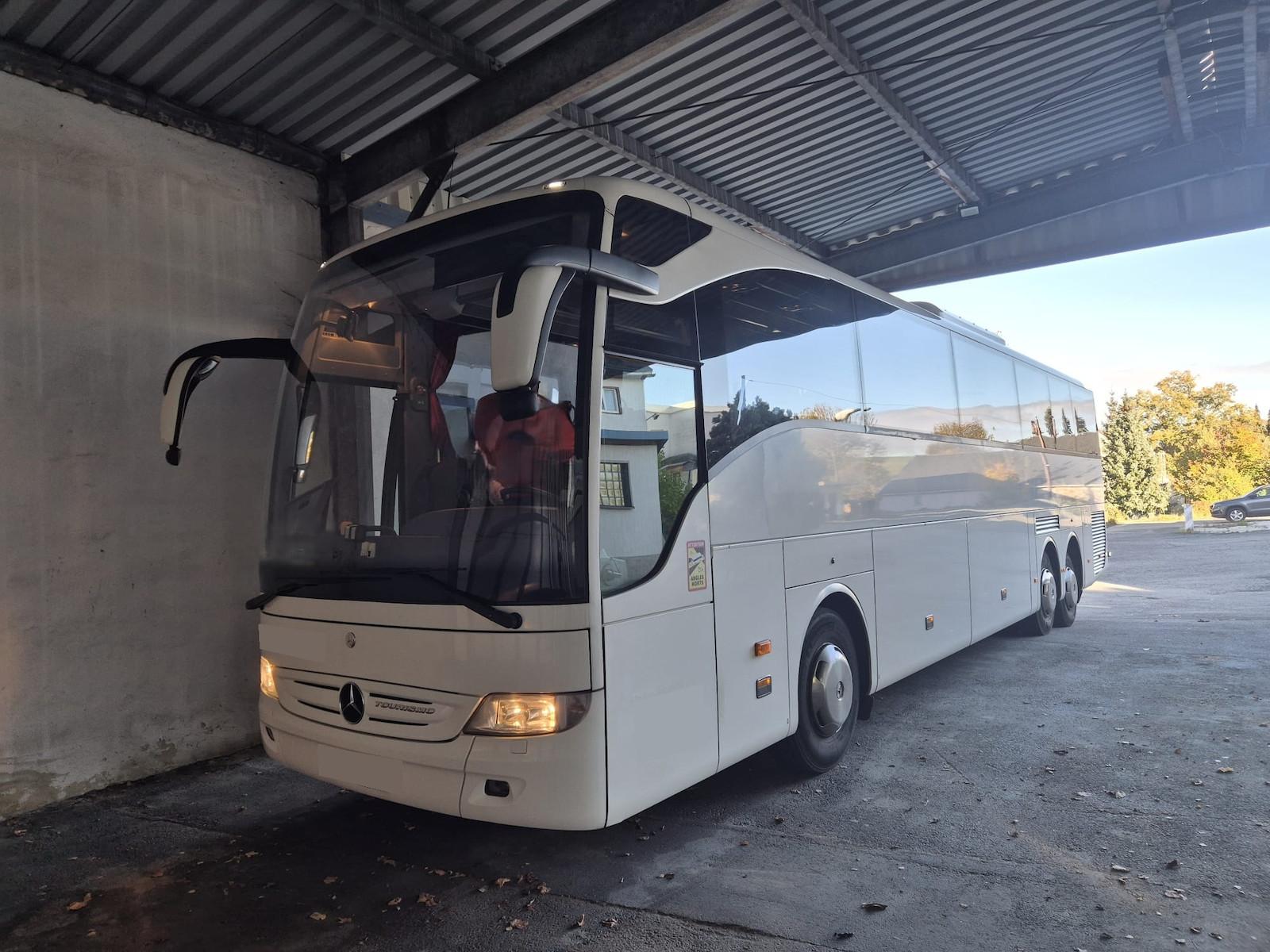 Mercedes-Benz Tourismo RHD M