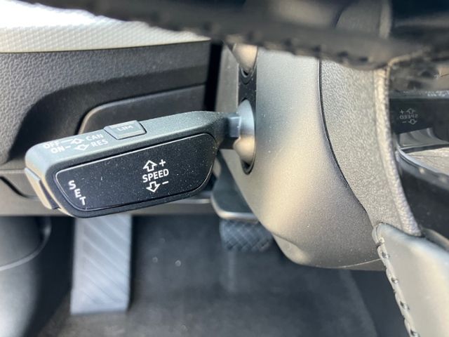 Q2 1.4 TFSI design KLIMA NAVI ALU