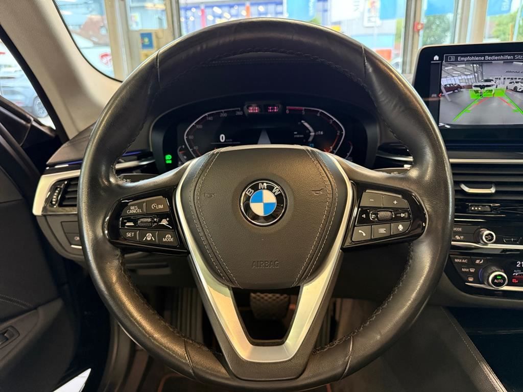 BMW 540d xDrive LuxuryLine AHK+Pani+Innovationpaket foto 21