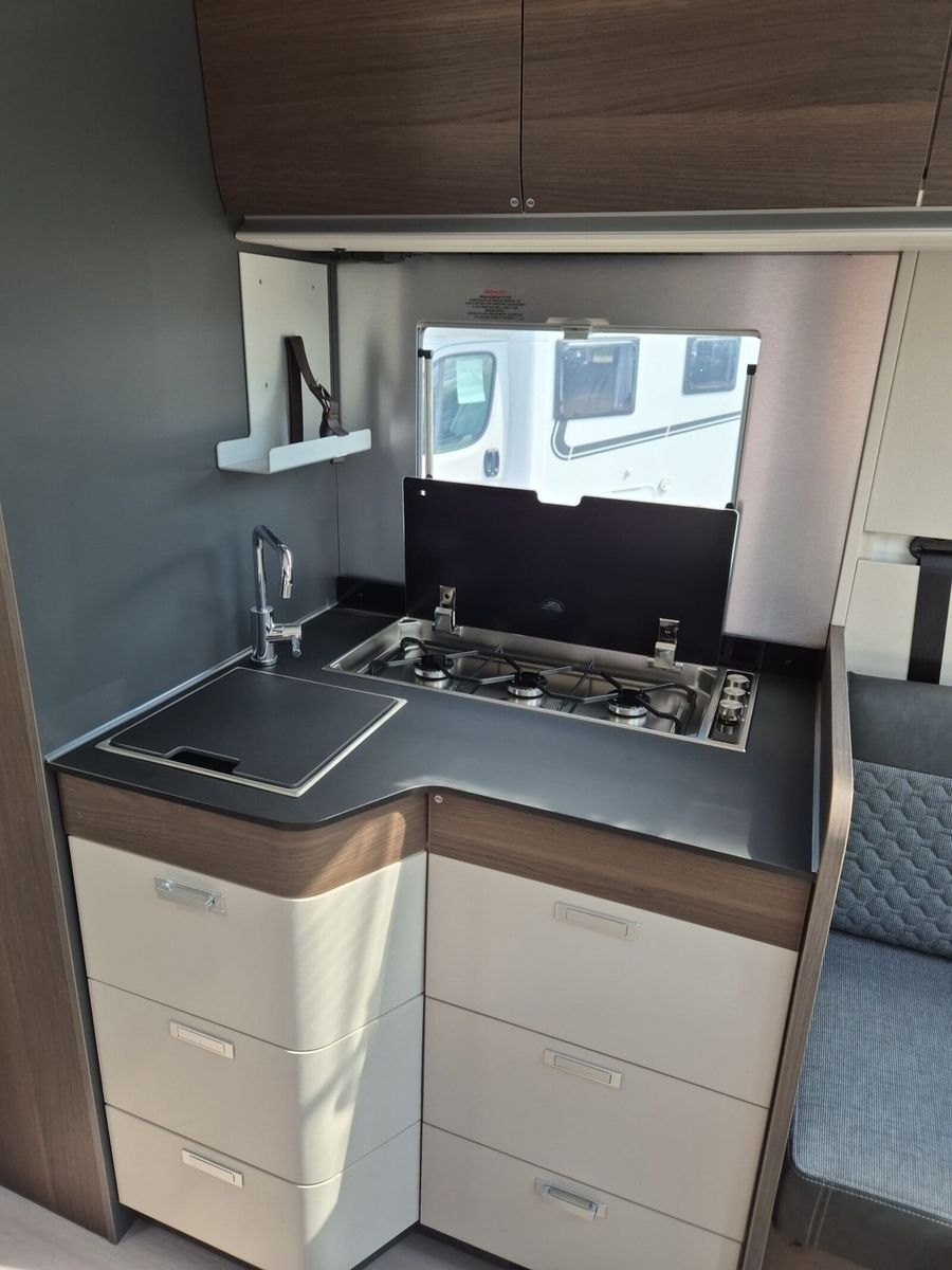 Fahrzeugabbildung Adria Coral Supreme 670 DL Markise,Radio,RFK,Alde,LED
