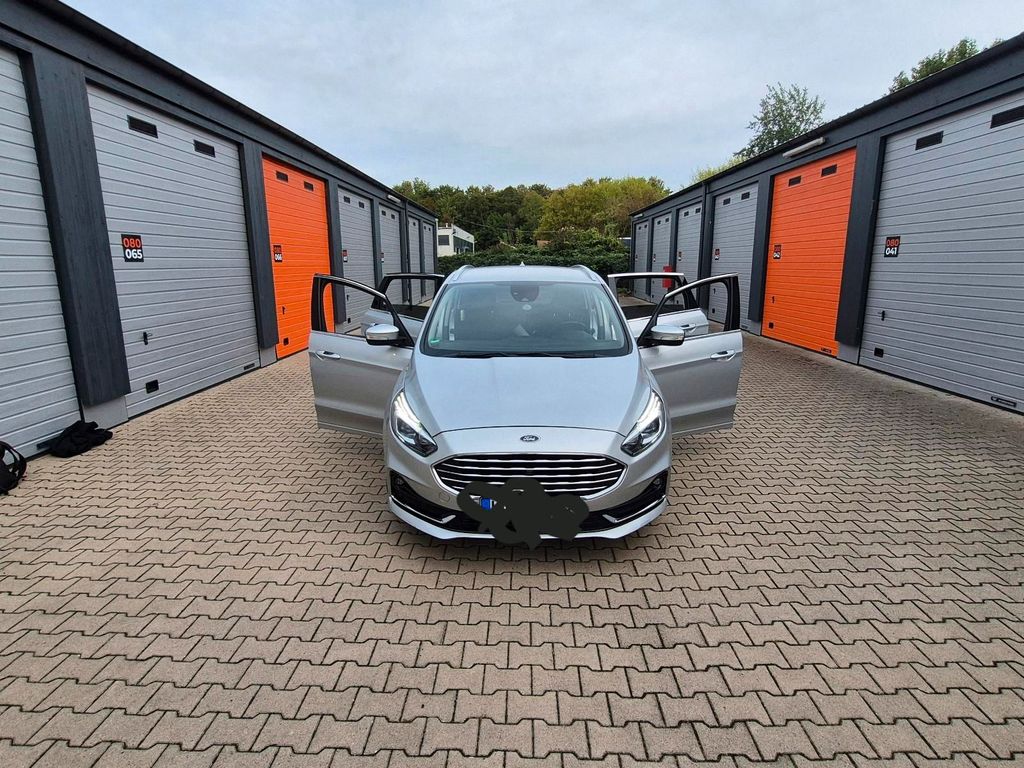 Image of Ford S-Max