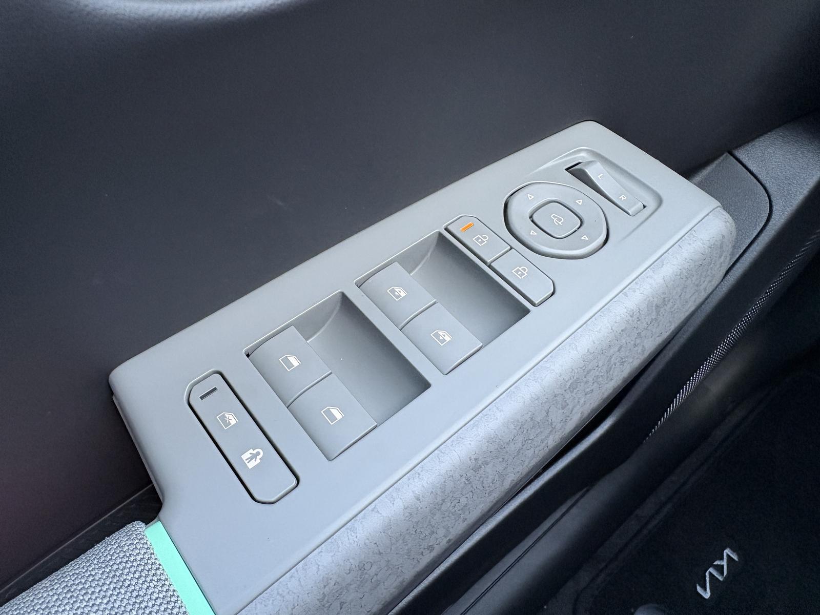 Kia EV4 Hatchback 81,4 kWh FWD Earth|19 Zoll