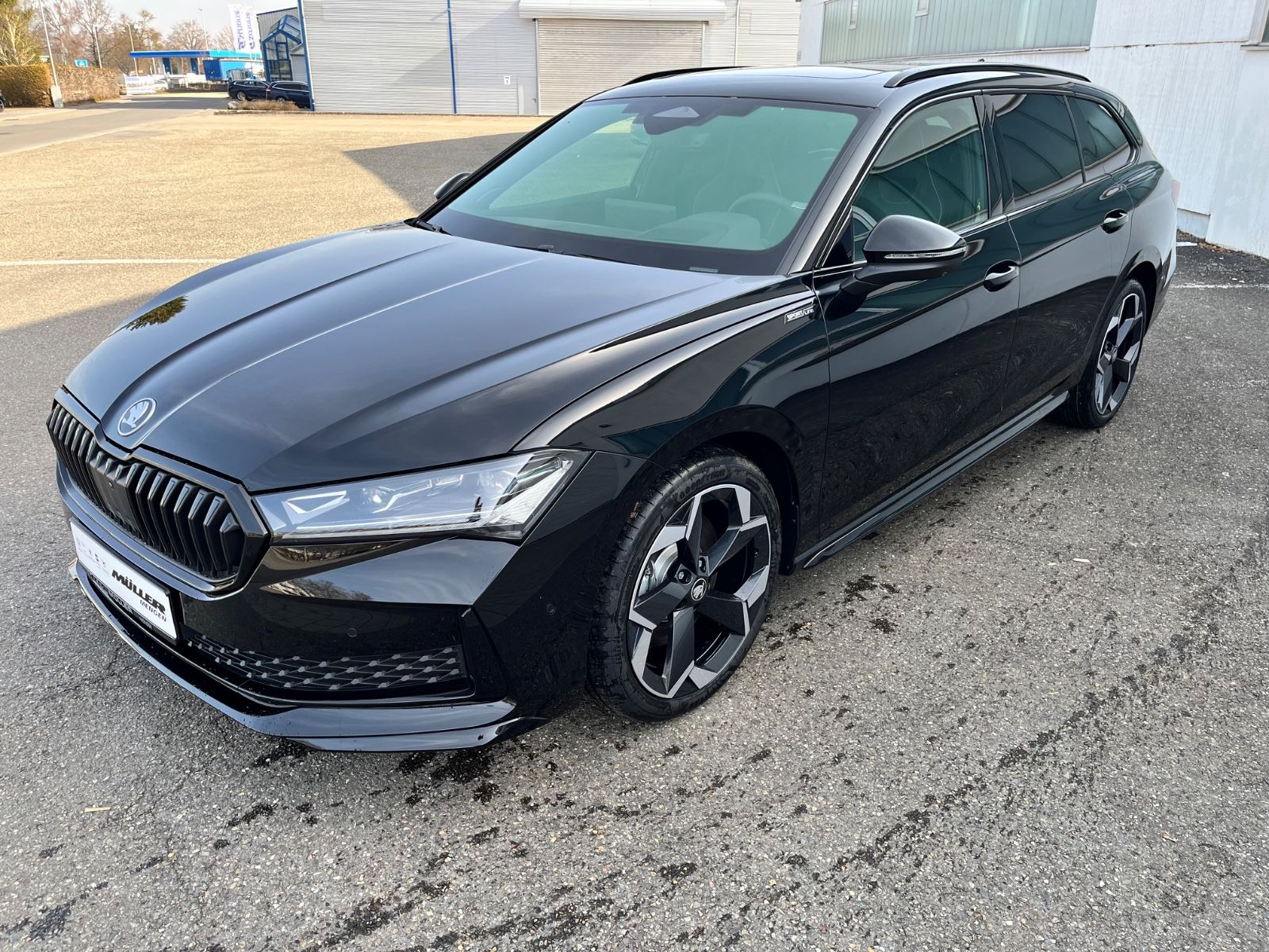 Skoda Superb Combi Sportline 2,0 TDI DSG 4x4 imagem 2