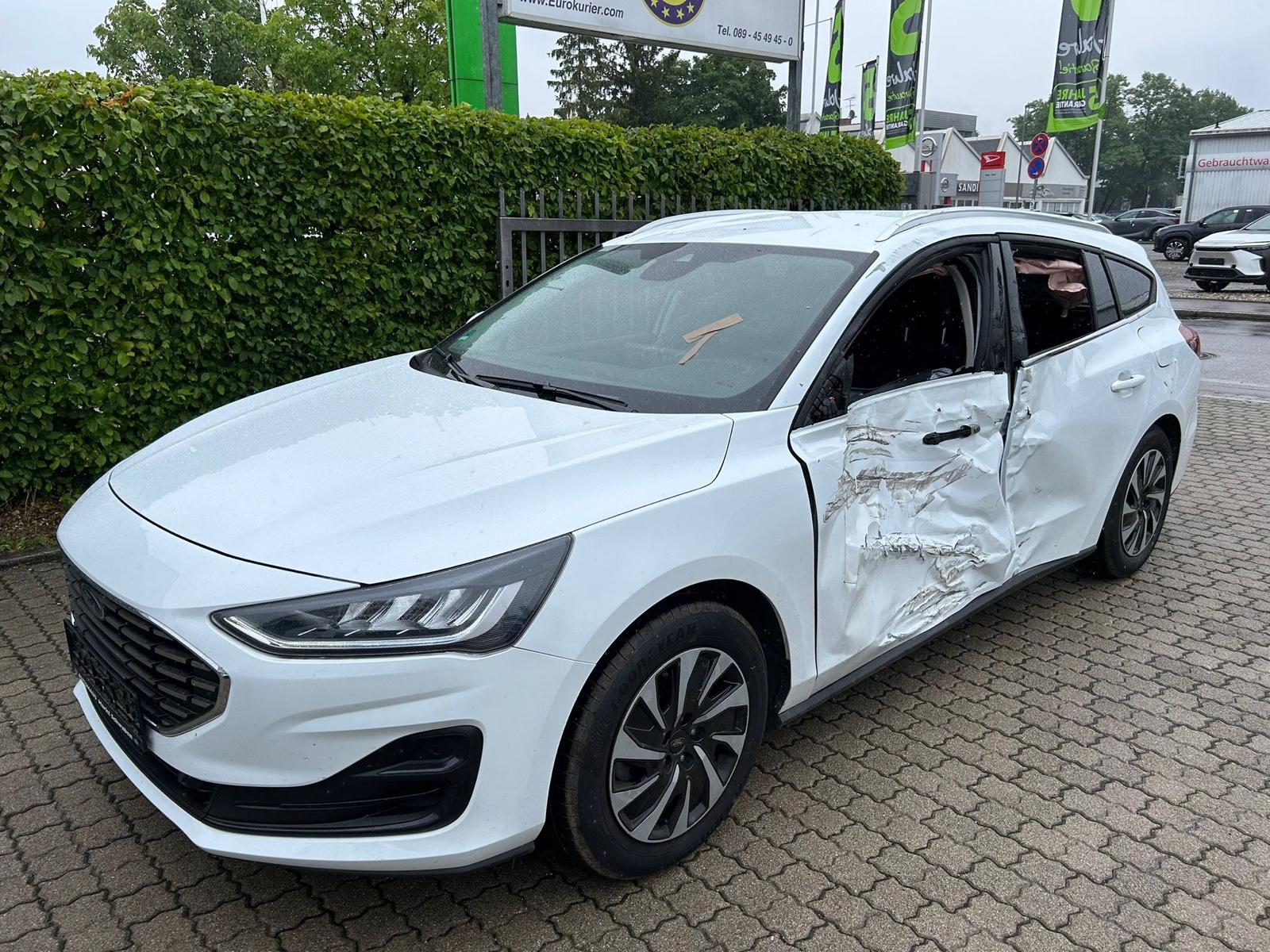 Ford Focus Turnier Titanium 1.0 EcoBoost