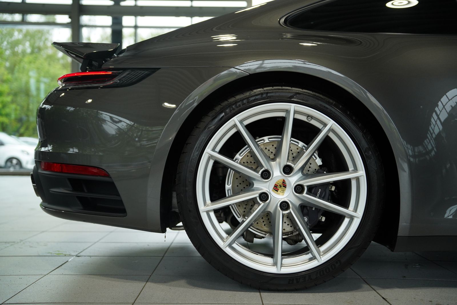 Porsche 992
