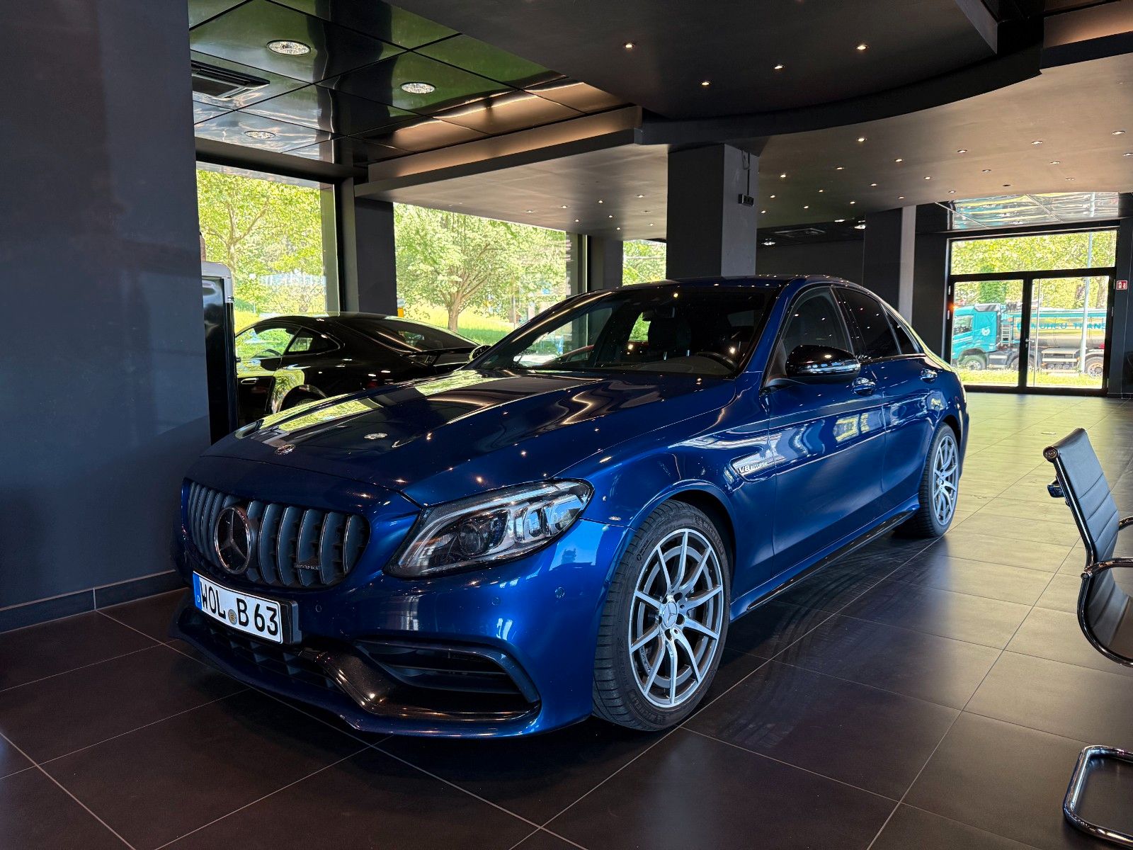 MERCEDES-BENZ C 63 AMG Limousine*SportAbgas*Widescreen*Memory*