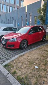 Volkswagen Golf 5 GTI - Volkswagen Golf aus 2004: GTI