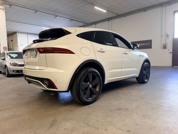 Jaguar E-Pace - 9