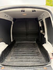 Volkswagen Caddy - 8