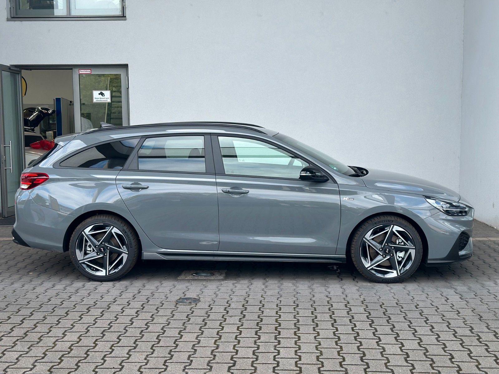 Fahrzeugabbildung Hyundai i30 Kombi N-Line MY25 1.5l 140PS Navi/Sitzpaket!