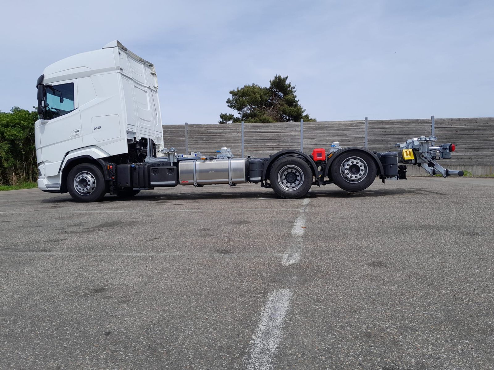 Fahrzeugabbildung DAF FAN XG 480 Multiwechsler 1120-1320