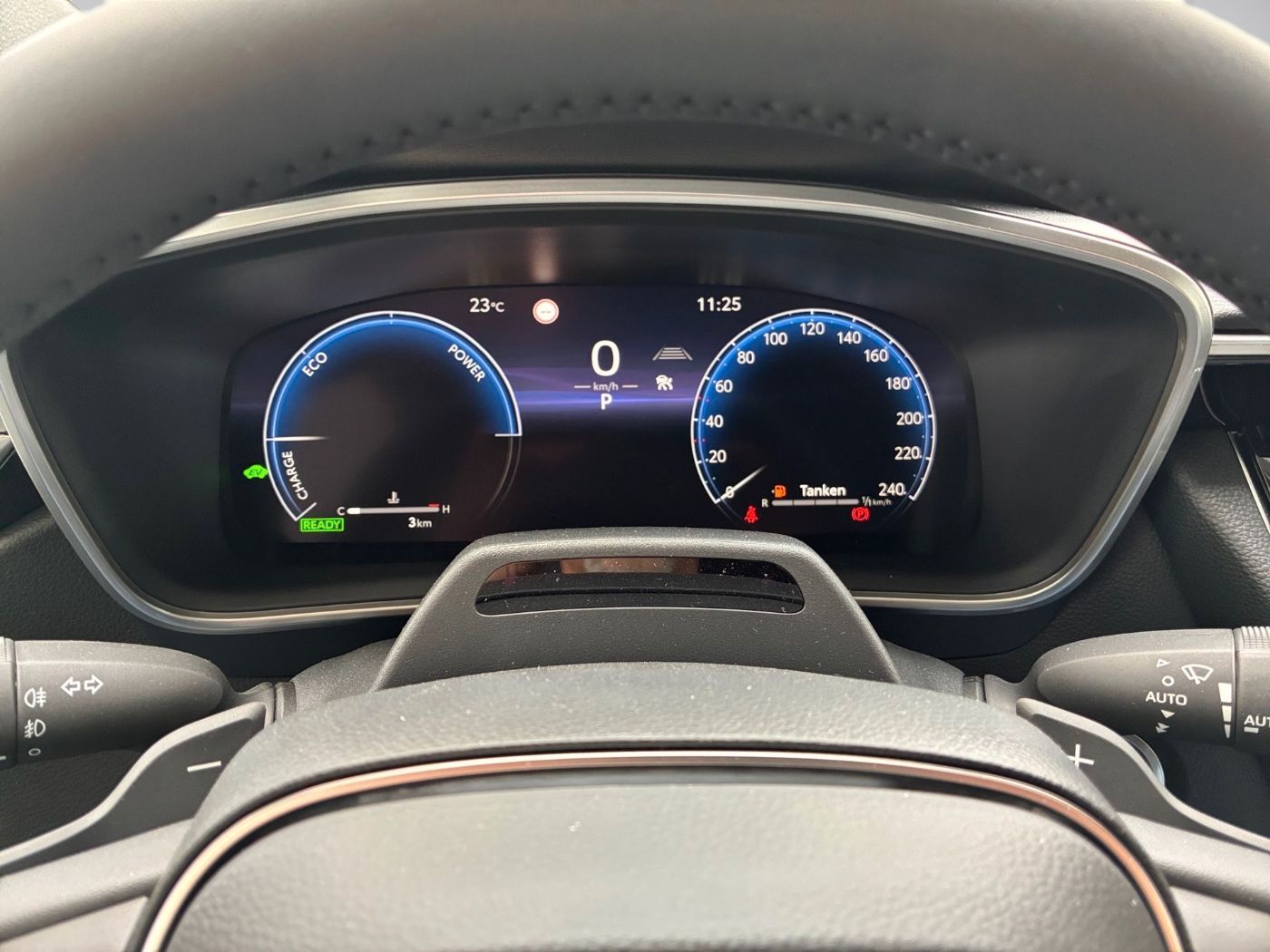 Fahrzeugabbildung Toyota Corolla TS Teamplayer 2.0-l-Hybrid KAMERA LED AC