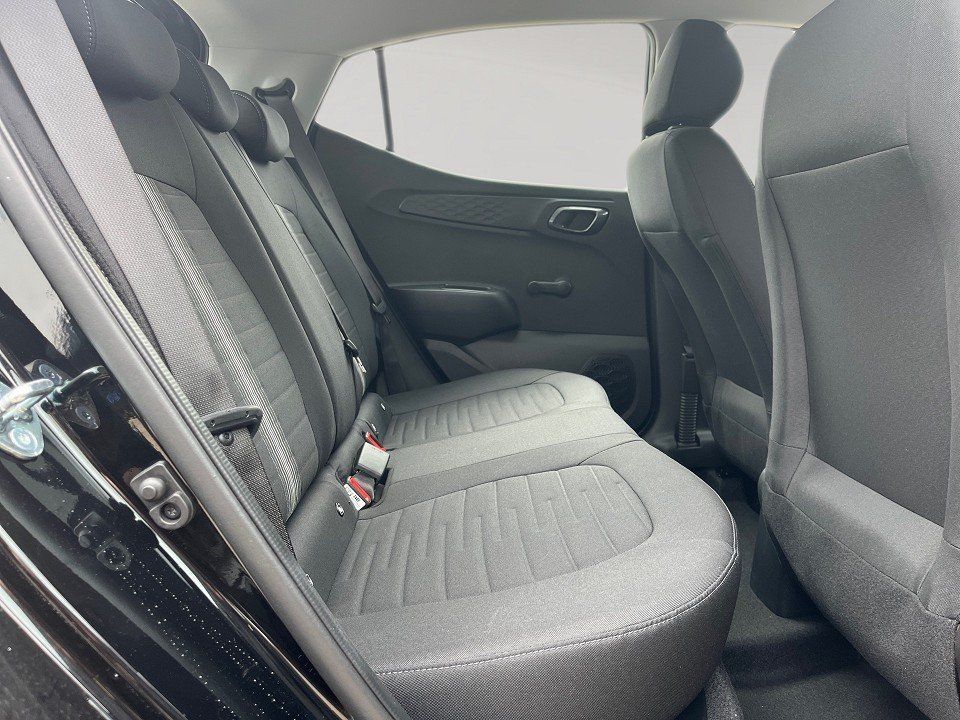 Fahrzeugabbildung Hyundai i10 1.2i 79PS Trend