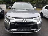 Mitsubishi Outlander PLUG-IN HYBRID 4WD Plus  Intro-Paket - Mitsubishi Outlander in Wiesbaden