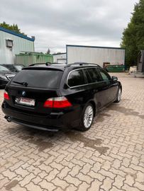BMW 520 - 5