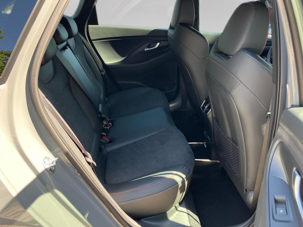 Fahrzeugabbildung Hyundai i30 1.6 T-GDI N Line X (EURO 6e)(OPF) ACC AUT LM