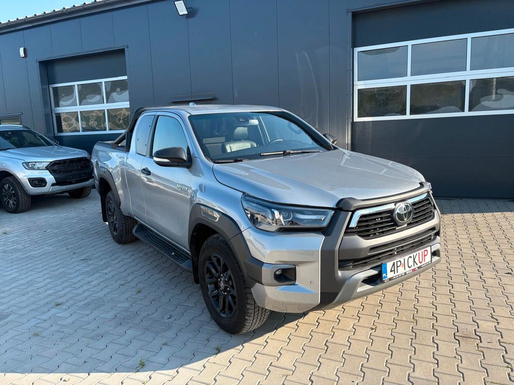 Image of Toyota Hilux