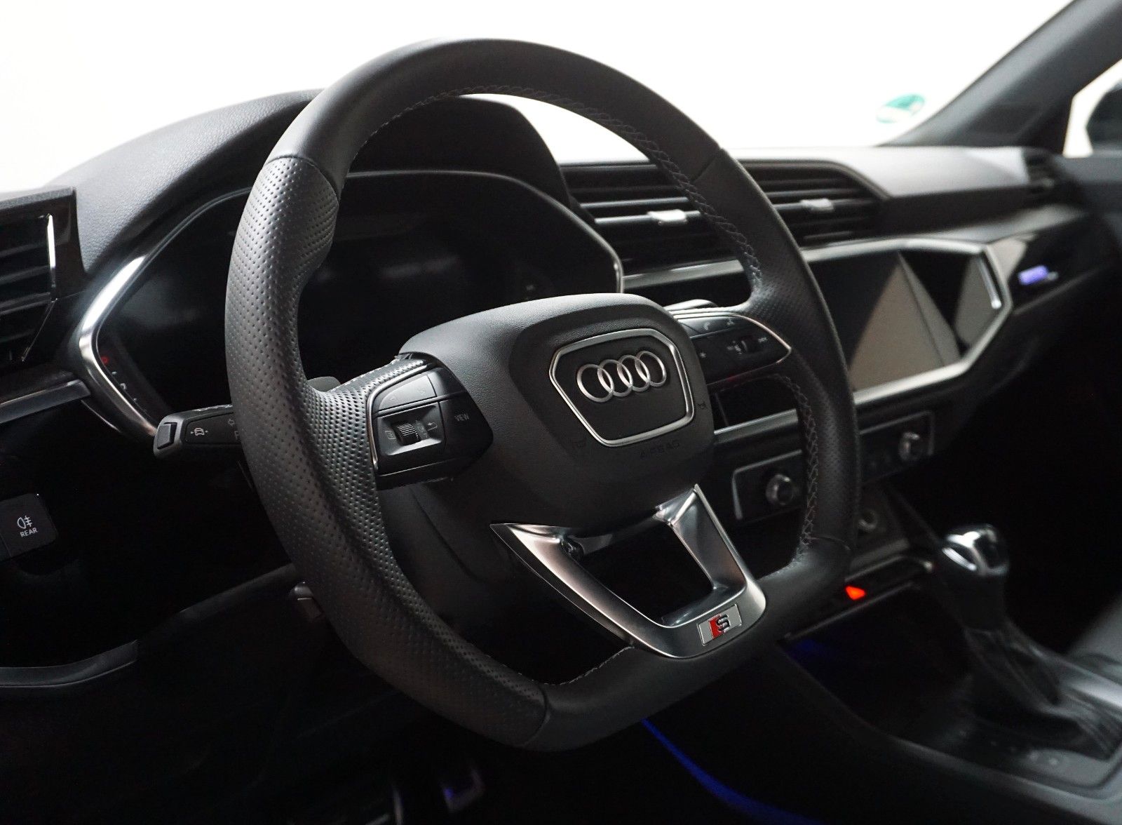 Audi Q3 Sportback 40 TFSI quattro ACC PANO S-LINE foto 16