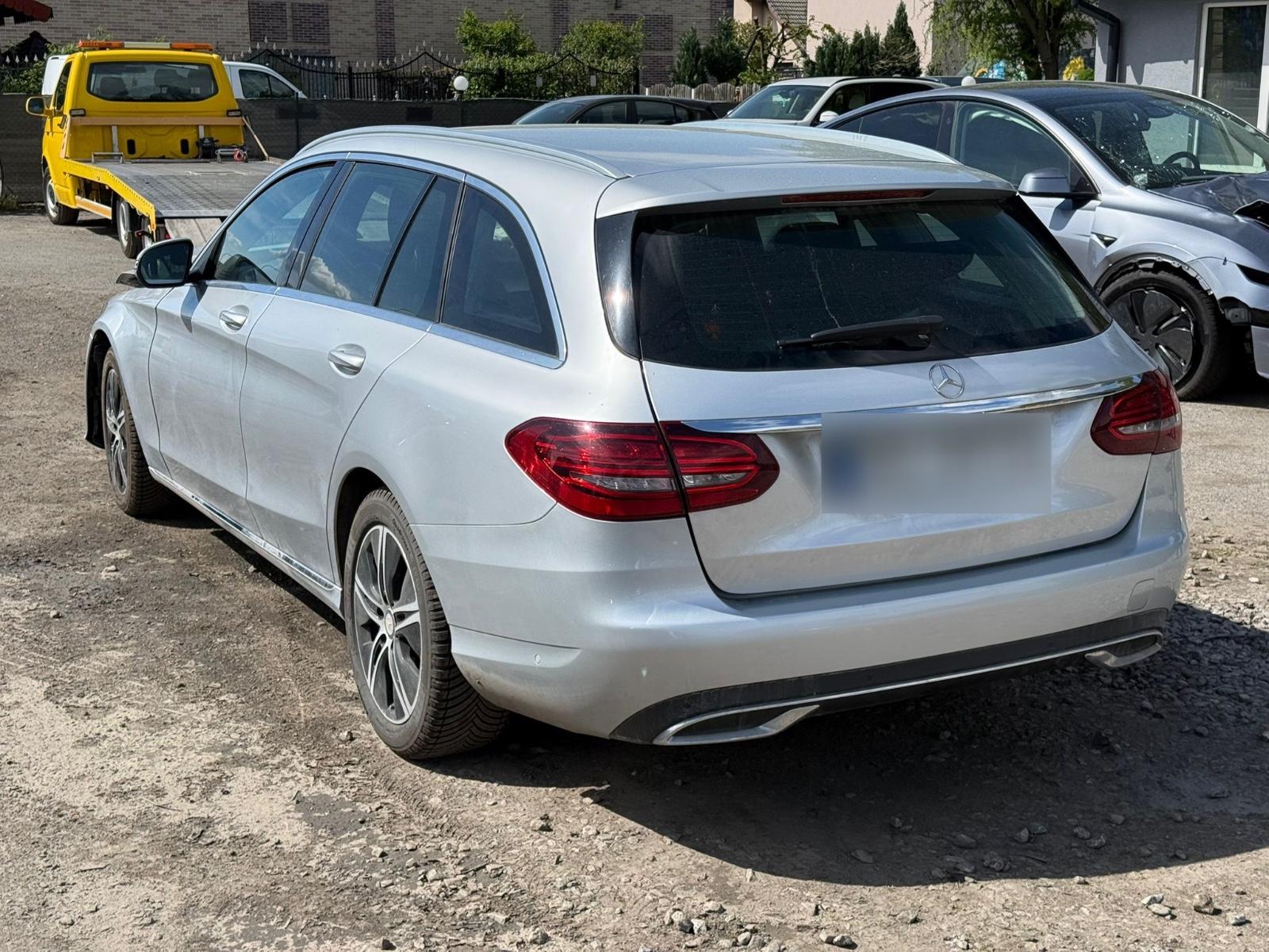 Mercedes-Benz C180 T-Modell 180d Sitzheizung EU-Fahrzeug