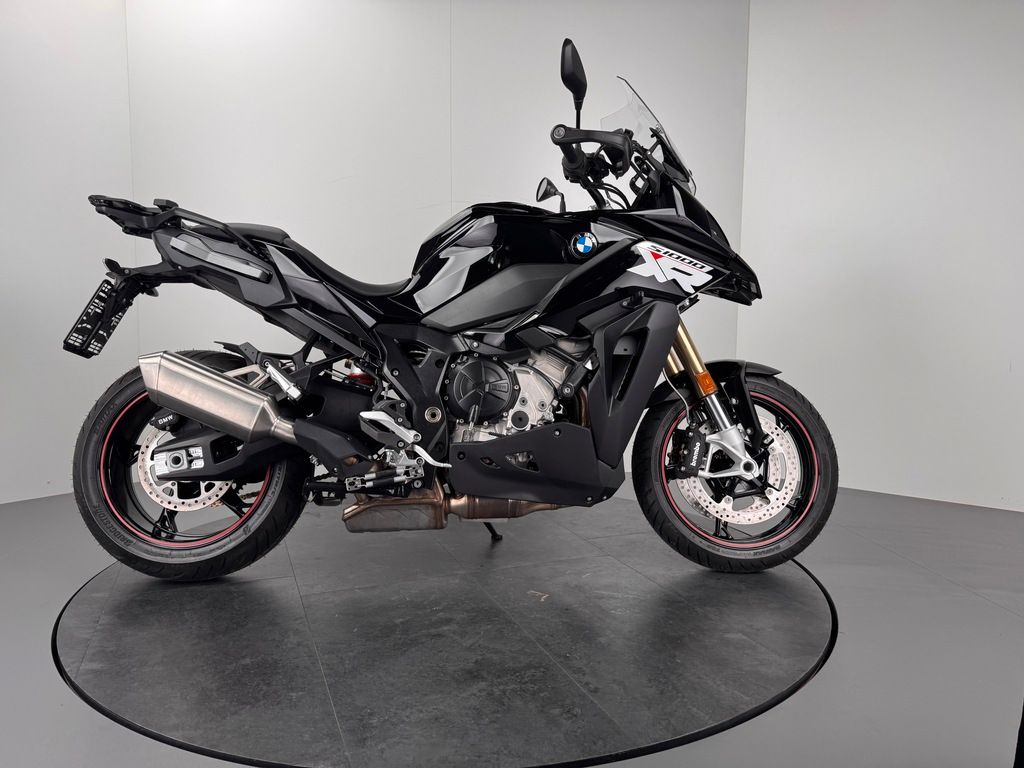 Fahrzeugabbildung BMW S 1000 XR *4 KILOMETER *TRIPLE BLACK