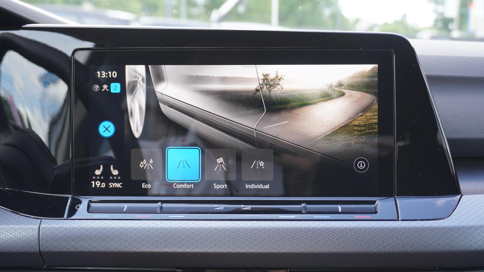Volkswagen Golf VIII 1.5 TSI Active LED ACC Standheizung, миниатюра 30