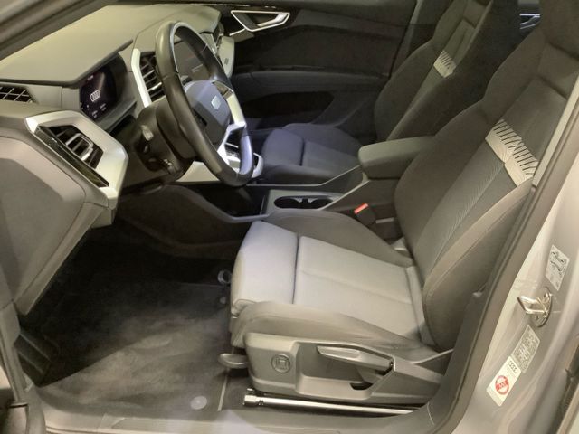 Q4 Sportback e-tron 40,Matrix-LED,Navi Plus,Stan