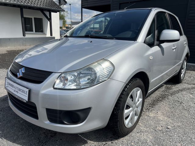 Suzuki SX4 1.6 VVT 2WD Club Streetline+Klimaanlage+AHK+