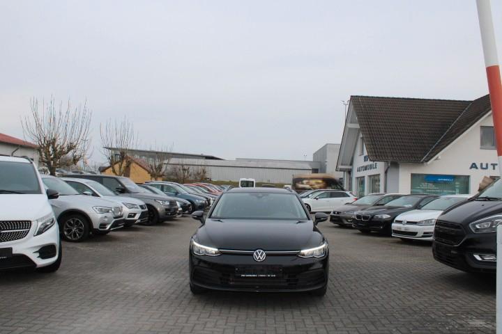 Volkswagen Golf VIII Variant Life,Navi,LED,Virtual,SHZ/PDC