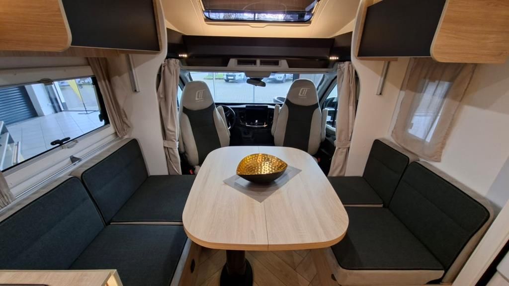 Autohaus Zimpel & Franke -  Challenger 317 sofort ArcticPaket+4,1t+Hubbett - Bild 11 Autohaus Zimpel & Franke -  Challenger 317 sofort ArcticPaket+4,1t+Hubbett - Bild 11