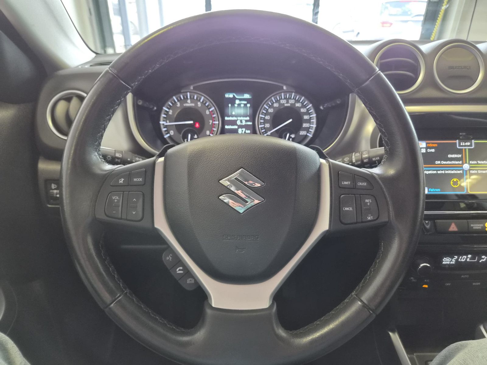 Fahrzeugabbildung Suzuki Vitara 1.4 Comfort / GEPFLEGT / GARANTIE /