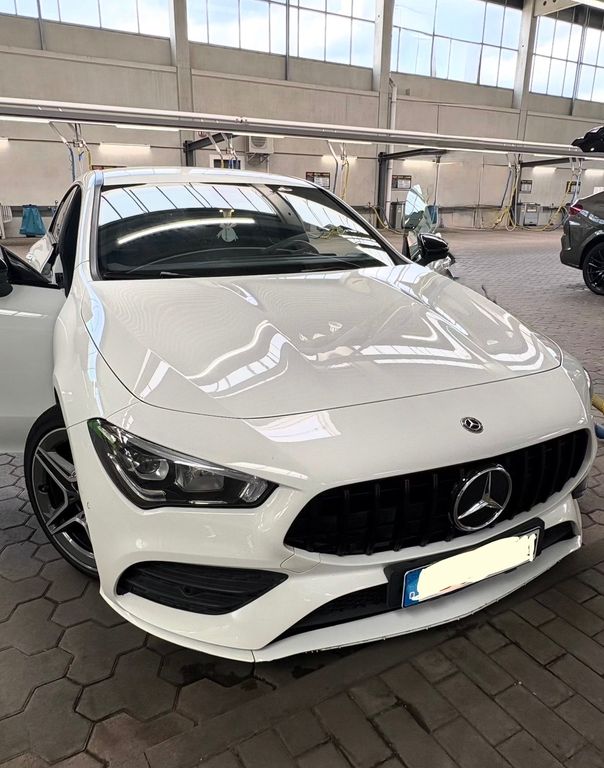 Image of Mercedes-Benz CLA 200