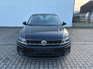 Volkswagen Tiguan - 4