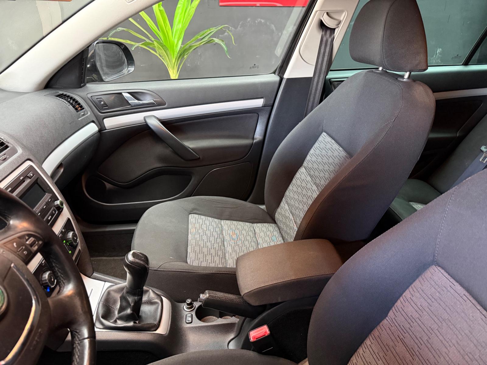 Skoda Octavia 2013 — photo 9