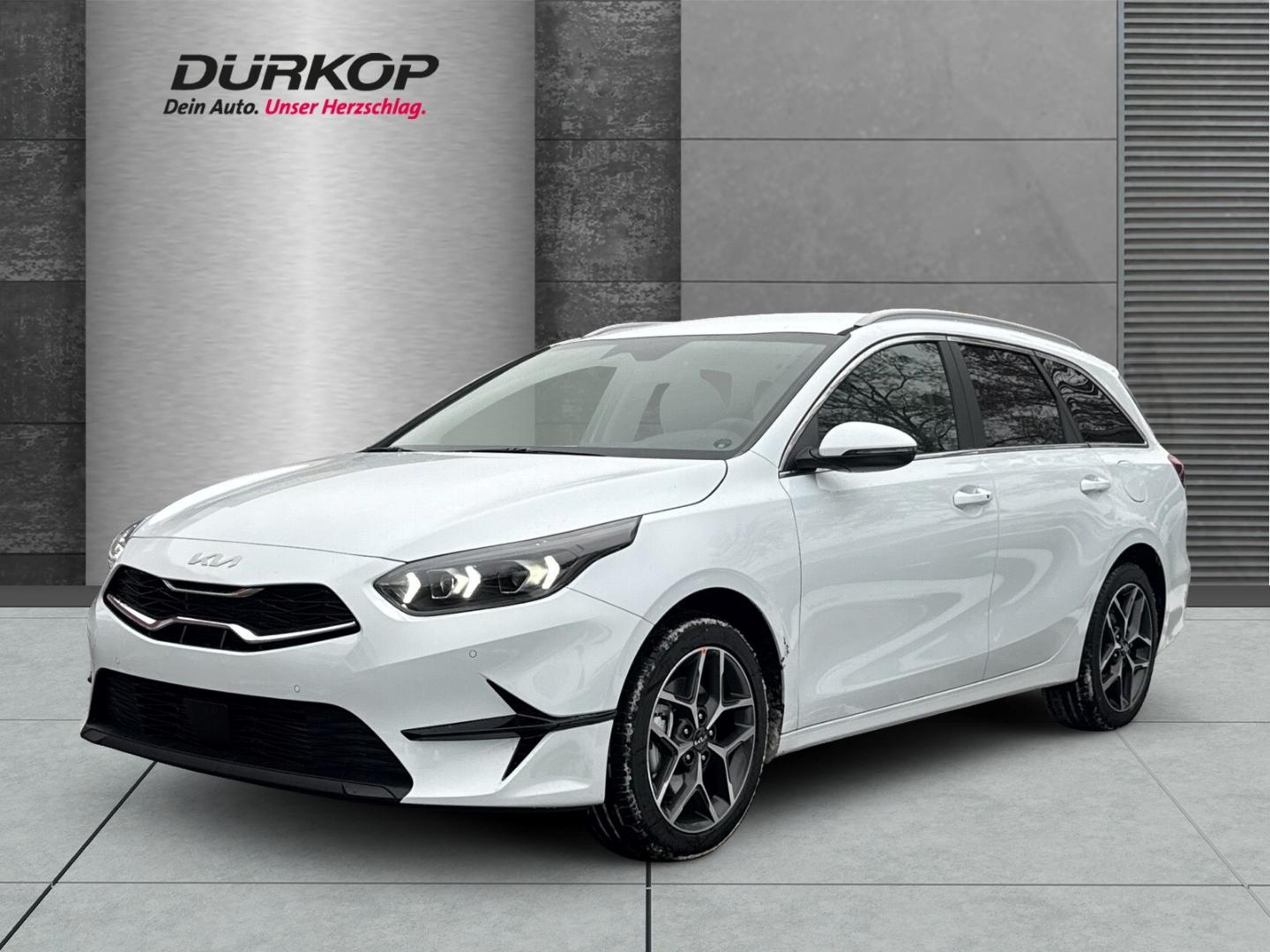 Kia Ceed_sw Ultimate Edition Mild-Hybrid DCT Style-P