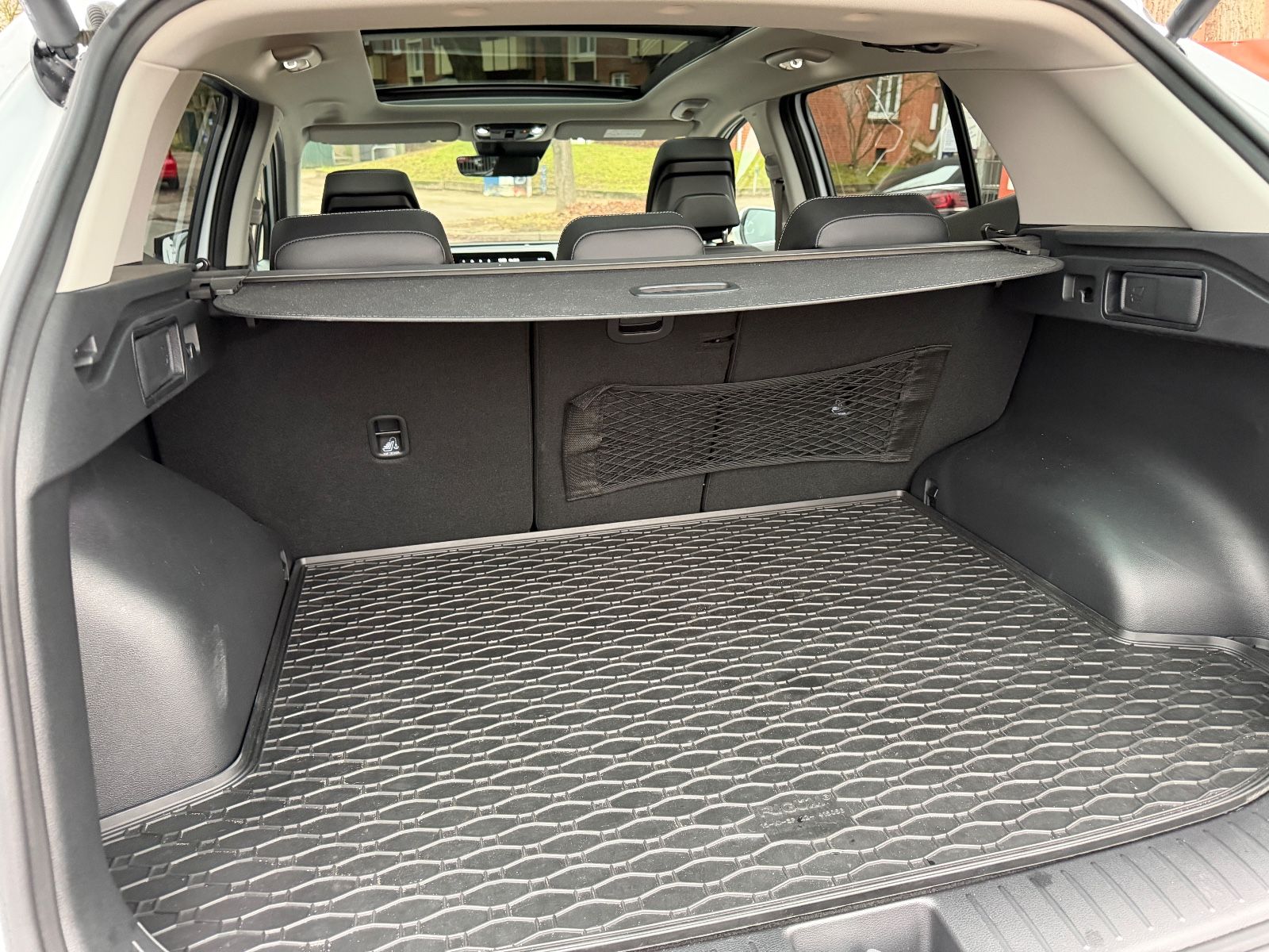 Fahrzeugabbildung Kia Sportage Hybrid*PANO*ACC*BILED*KAMERA*PDC*ALU