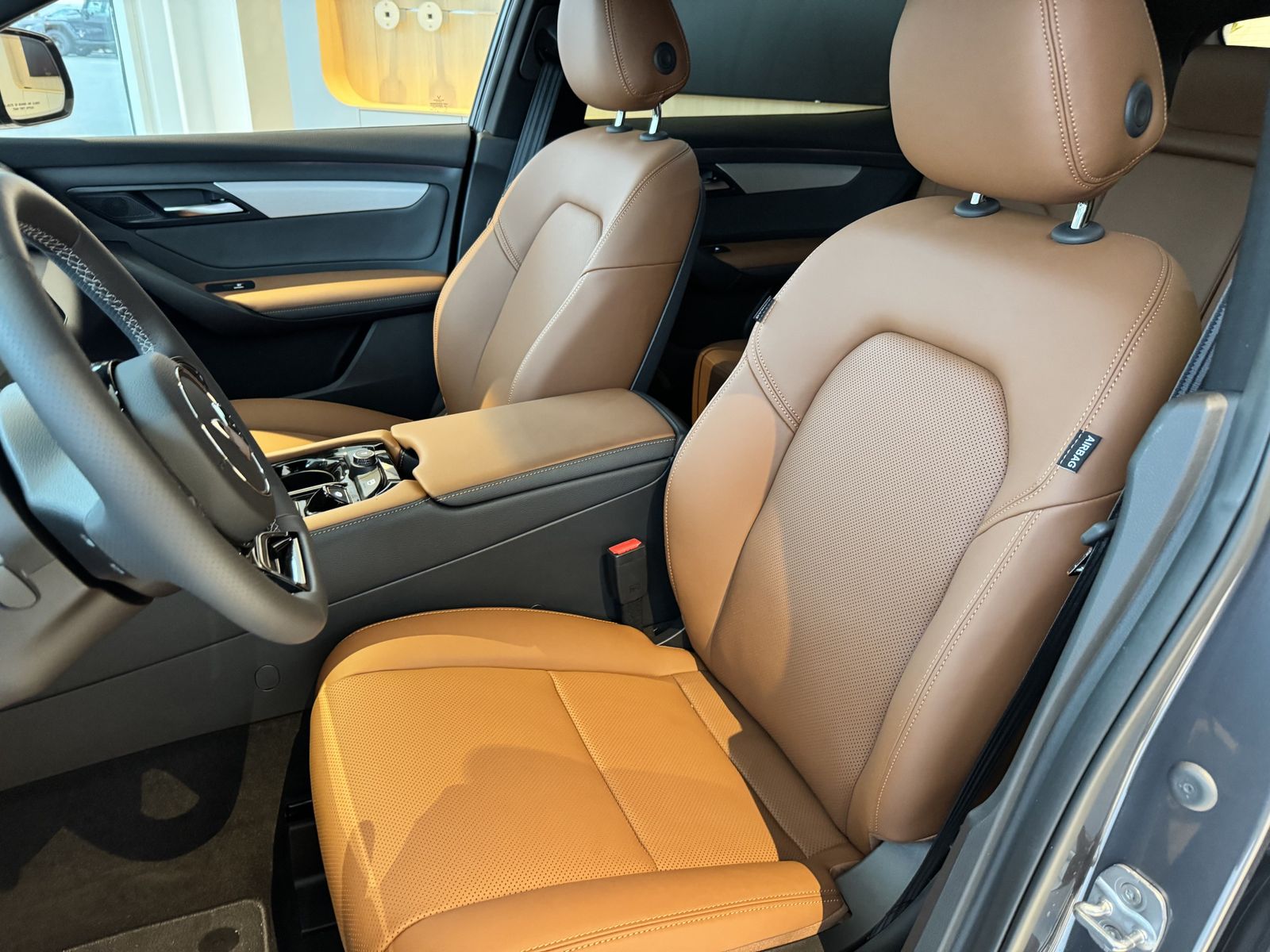 VinFast VF8 - Bild 6