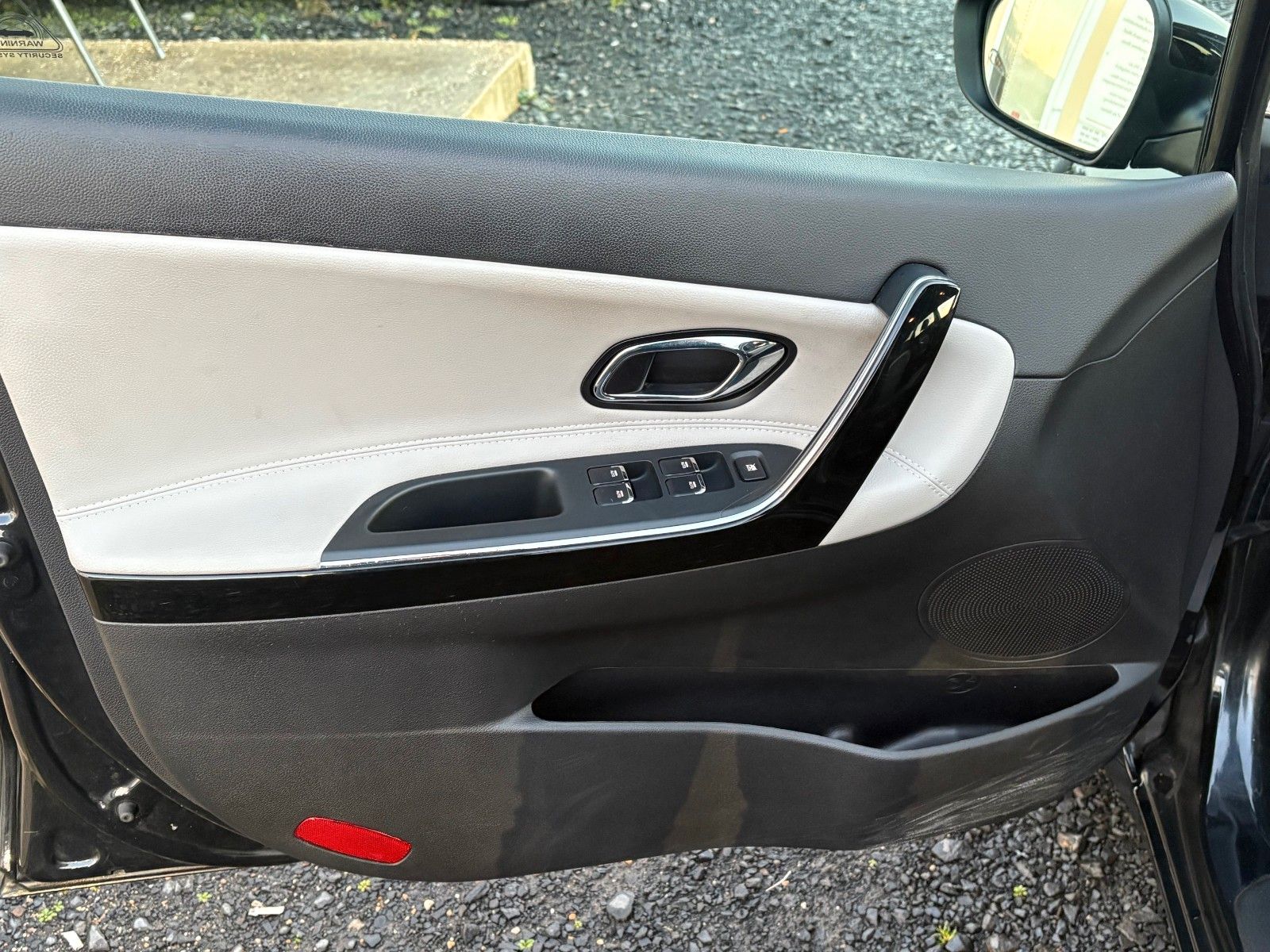 Fahrzeugabbildung Kia cee'd Sportswagon 1.4 Navi Kamera SHZ Tempomat