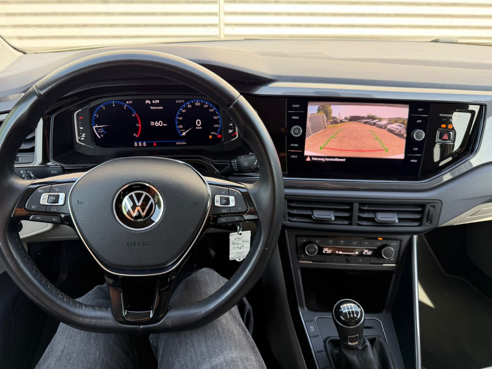 Fahrzeugabbildung Volkswagen Polo VI R-line beats