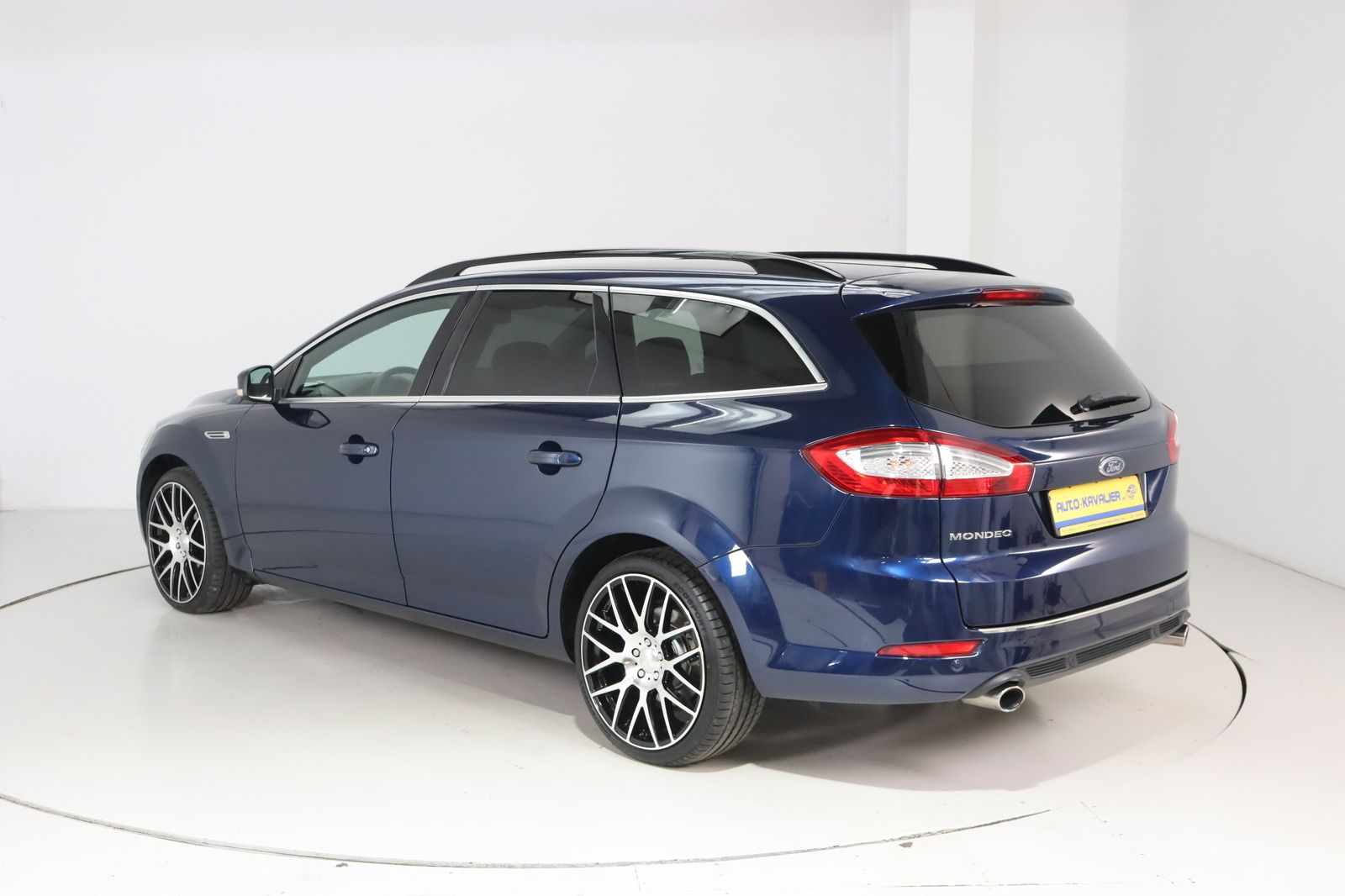 Fahrzeugabbildung Ford Mondeo Turnier 2.0i Titanium * Sitzhzg * Top