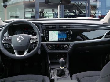 KGM Korando ESSENTIAL 1.5 NAVIDABSHZKAMERAALU